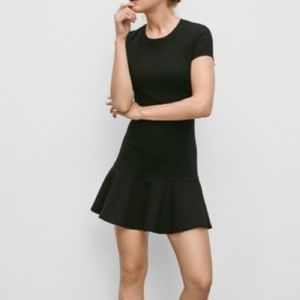 Aritzia Sunday Best Fit & Flare Stross Dress